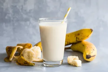 Mai bine nu arunca o banana in smoothie (si de aceea)